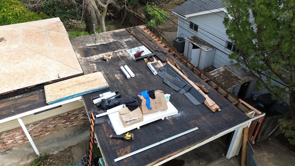 Spring Roofing Inc. Image