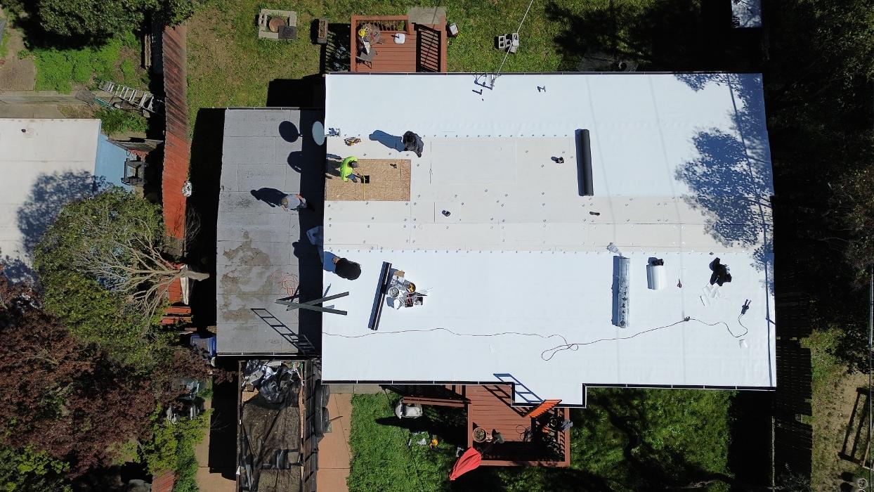 Spring Roofing Inc. Image