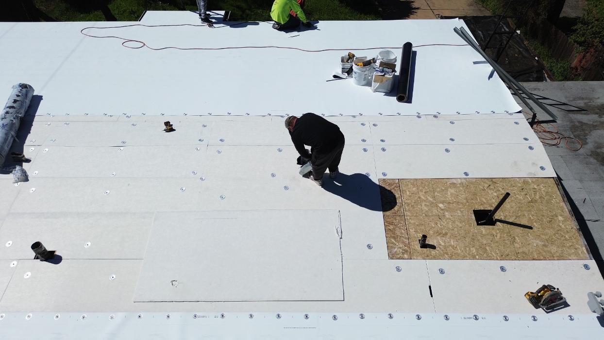 Spring Roofing Inc. Image