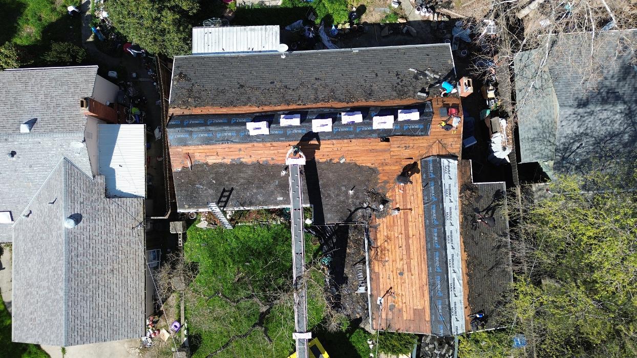 Spring Roofing Inc. Image