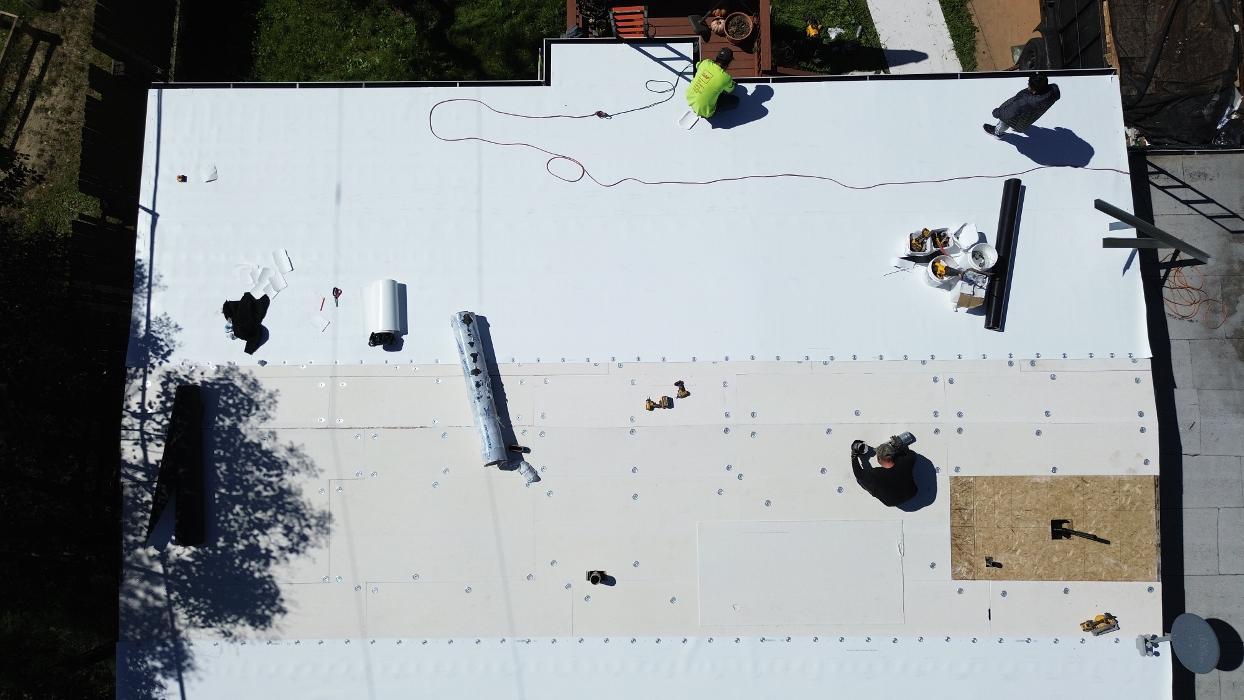 Spring Roofing Inc. Image