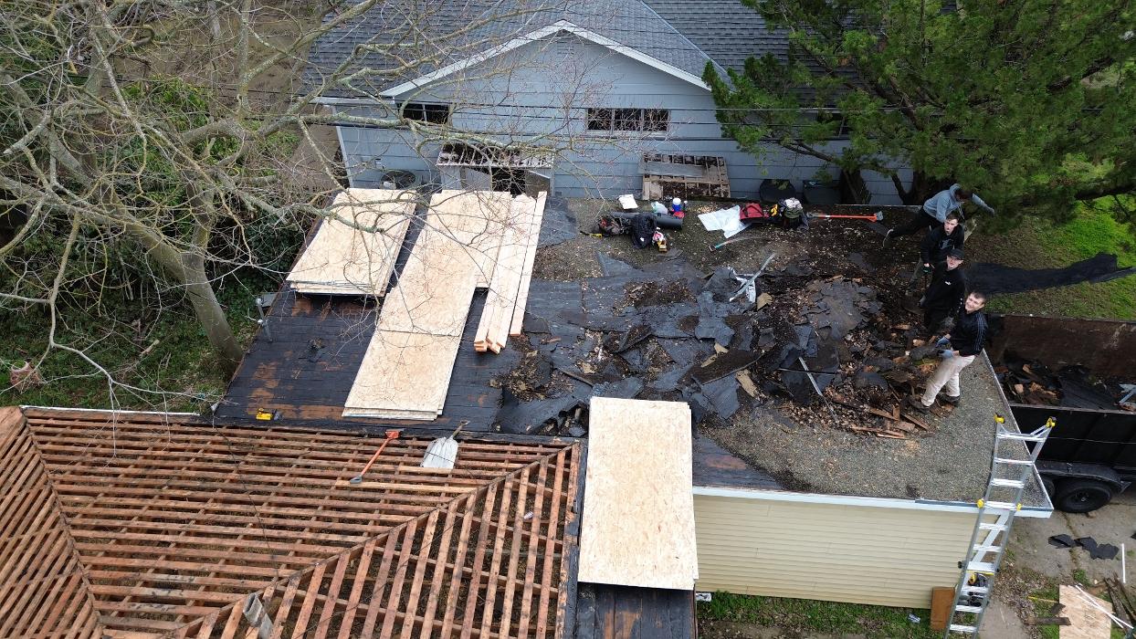 Spring Roofing Inc. Image