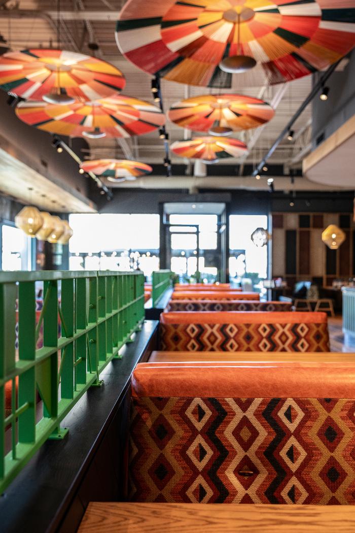 Nando's PERi-PERi Image