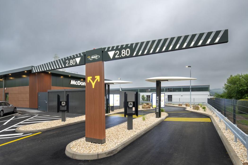 McDonald's, Blankenauer Straße in Beverungen