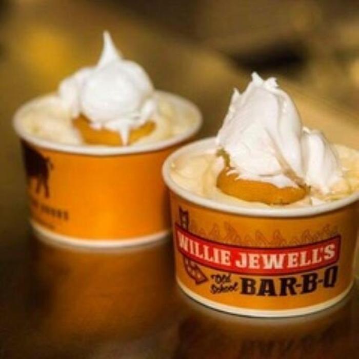 Willie Jewell's Old School Bar-B-Q - Tallahassee, FL