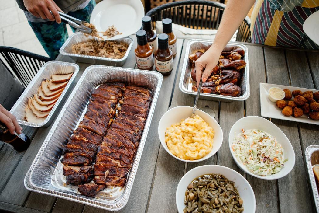 Willie Jewell's Old School Bar-B-Q - Tallahassee, FL