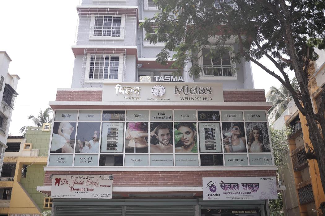 What Really Causes Open Pores? Genetics, Oil, Ageing & Lifestyle Explained