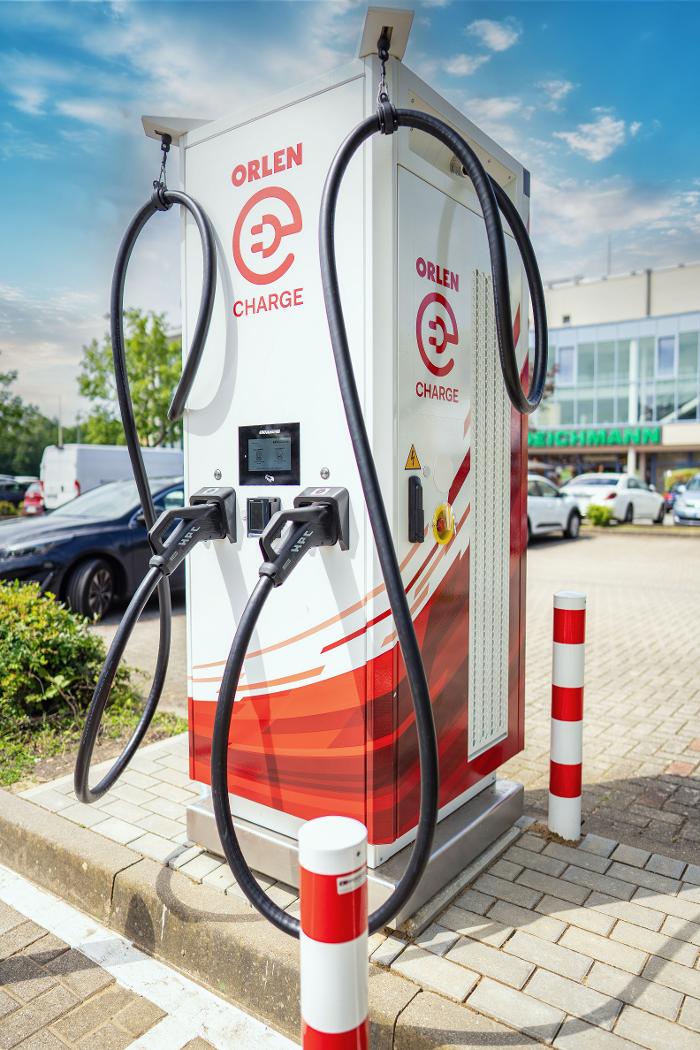 ORLEN CHARGE Ladestation, Kurt-Wagener-Straße in Elmshorn