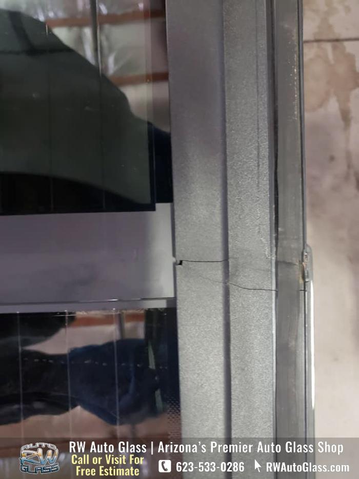 RW Auto Glass - Queen Creek, AZ