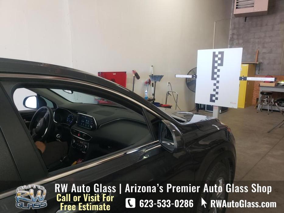 RW Auto Glass - Queen Creek, AZ