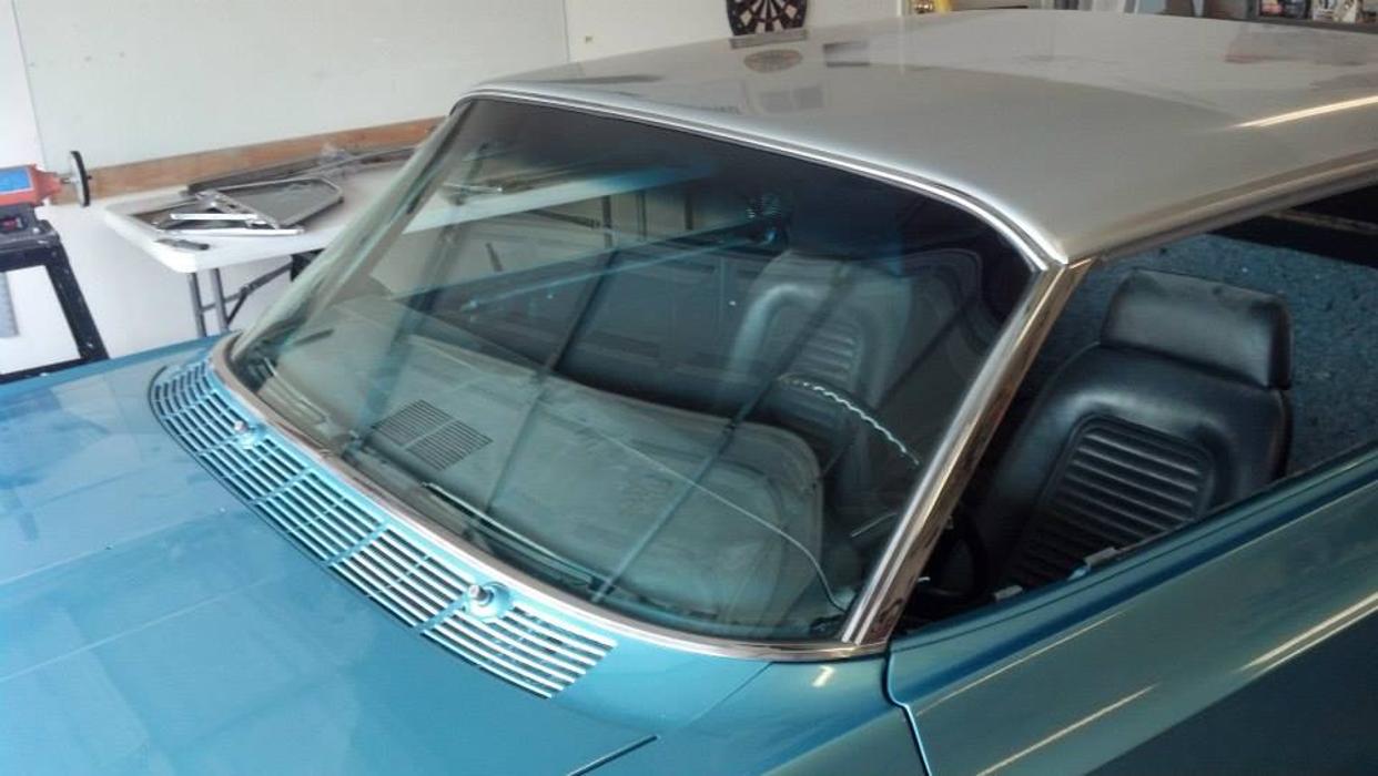 RW Auto Glass - Queen Creek, AZ