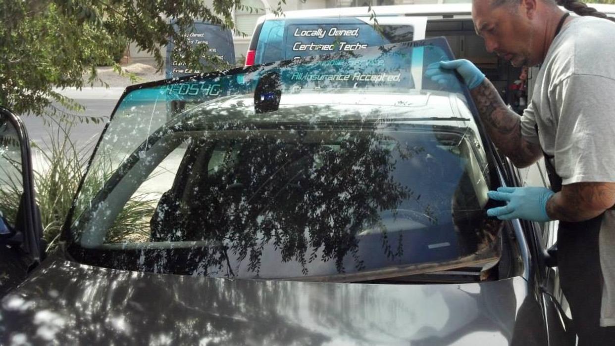 RW Auto Glass - Queen Creek, AZ