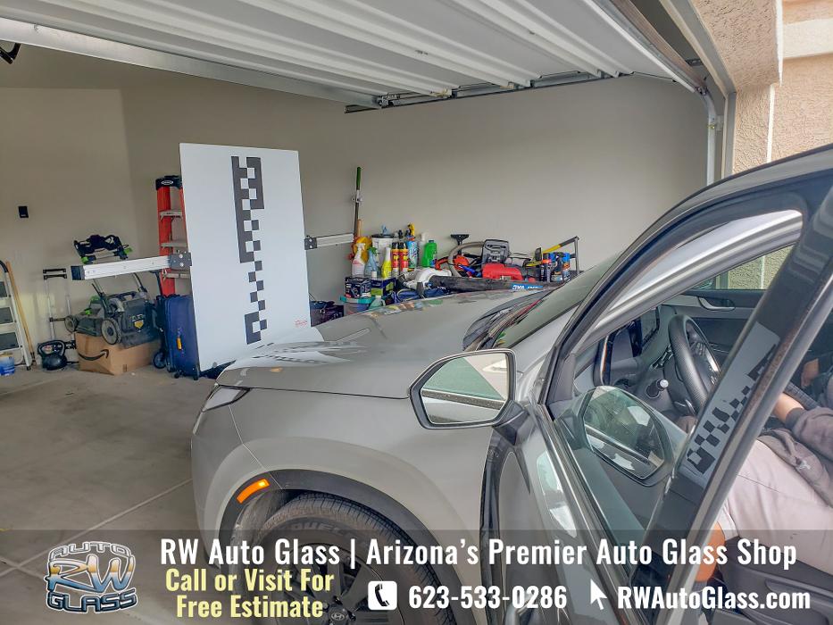 RW Auto Glass - Queen Creek, AZ
