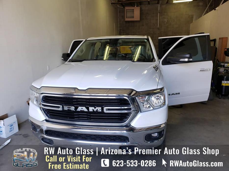 RW Auto Glass - Queen Creek, AZ