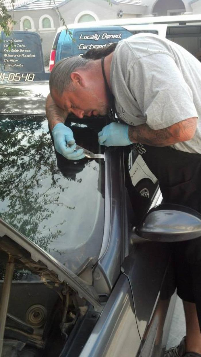 RW Auto Glass - Queen Creek, AZ