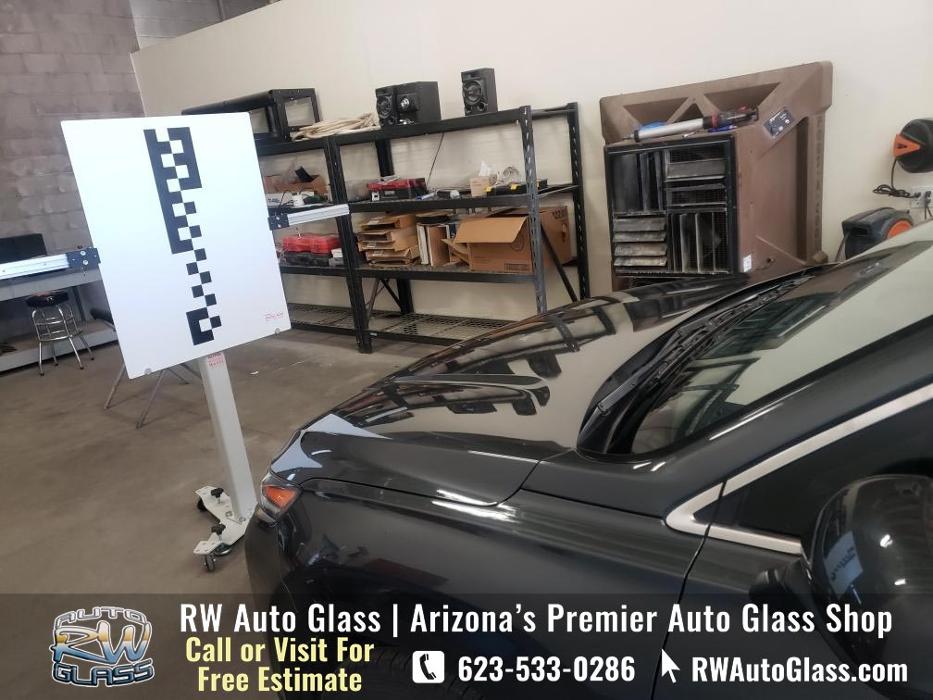 RW Auto Glass - Queen Creek, AZ