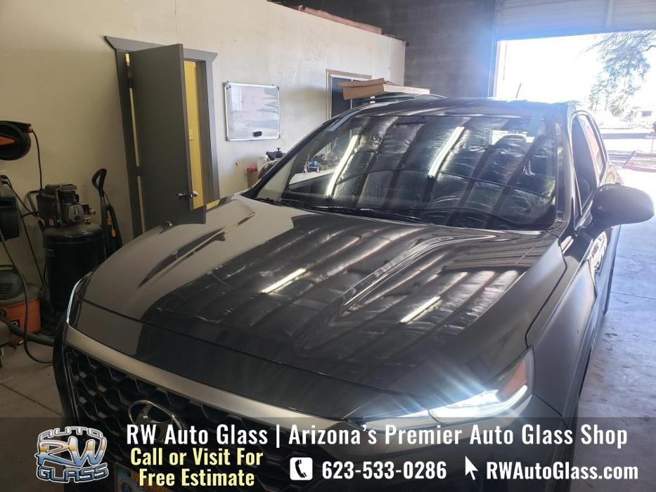 RW Auto Glass - Queen Creek, AZ