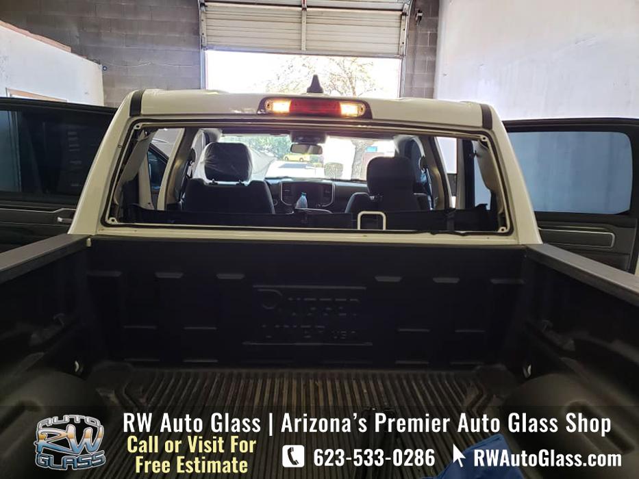 RW Auto Glass - Queen Creek, AZ
