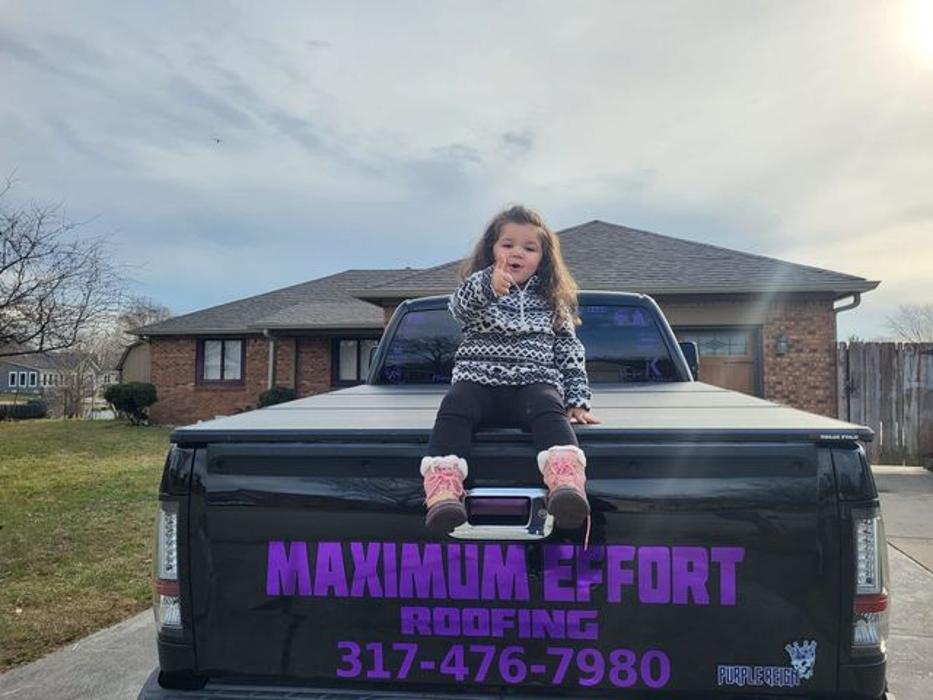 Maximum Effort Roofing - Amo, IN