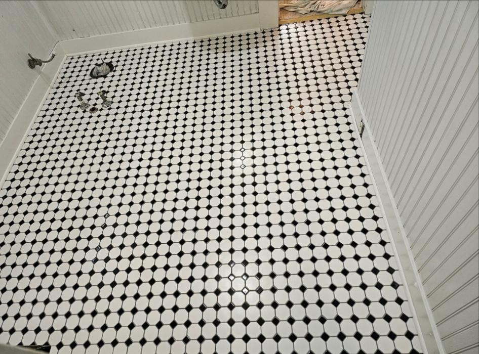 Bakers Flooring - Hanford, CA