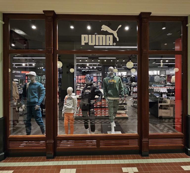 PUMA Outlet Salzburg, Kasernenstraße in Himmelreich