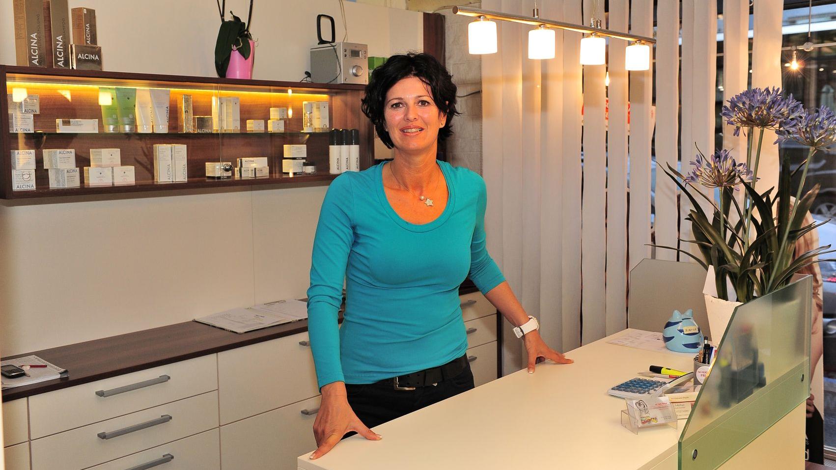 Friseursalon Brigitte Thallinger, Mühlkreisbahnstraße in Linz