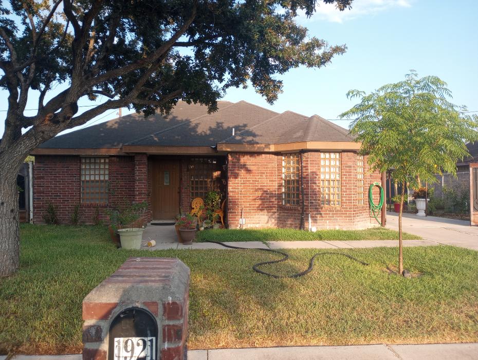 Lone Star Roofing N Solar - McAllen, TX