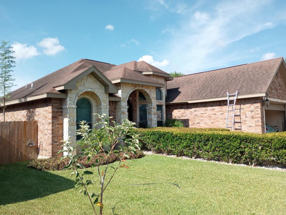 Lone Star Roofing N Solar - McAllen, TX