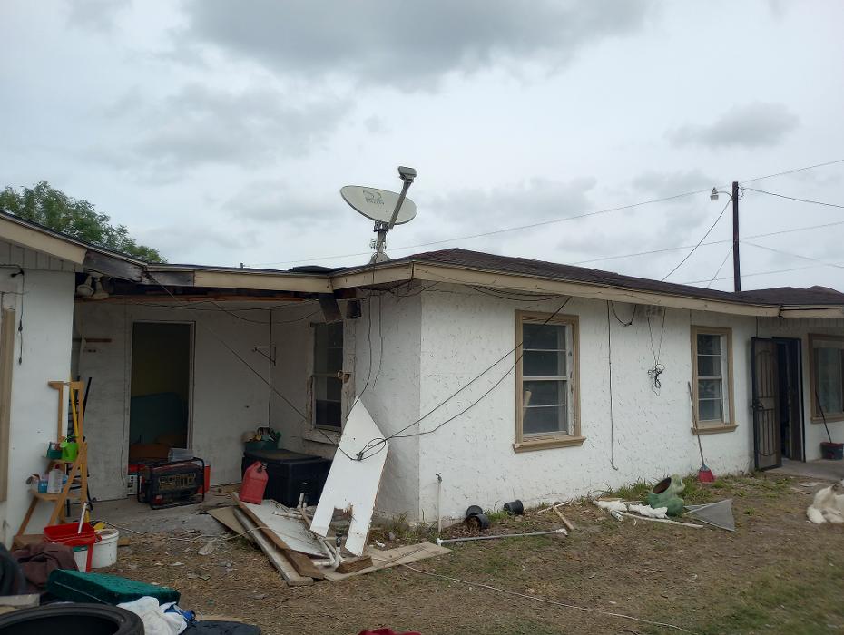 Lone Star Roofing N Solar - McAllen, TX
