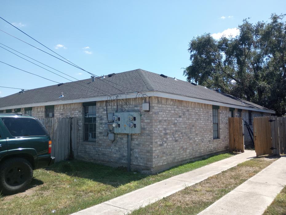 Lone Star Roofing N Solar - McAllen, TX