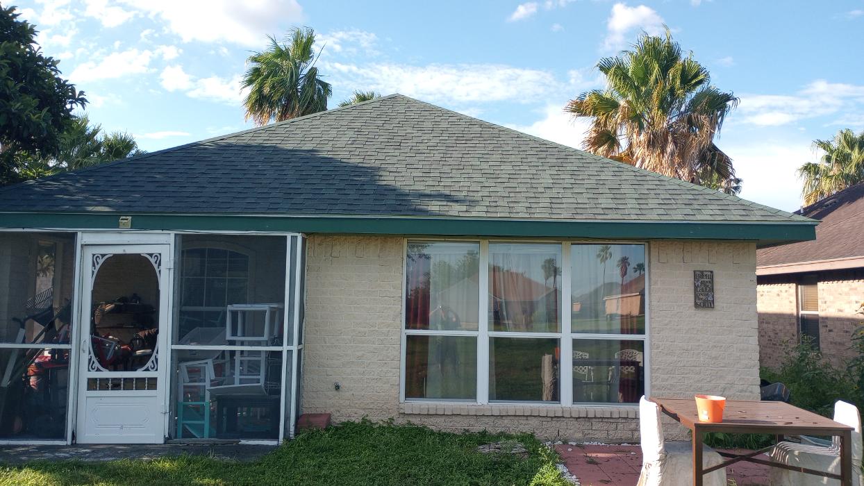 Lone Star Roofing N Solar - McAllen, TX