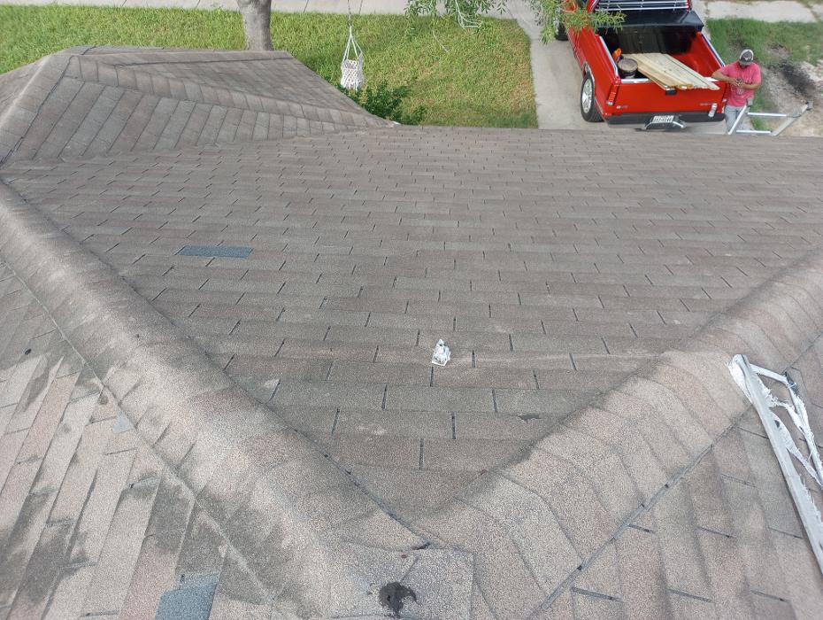 Lone Star Roofing N Solar - McAllen, TX