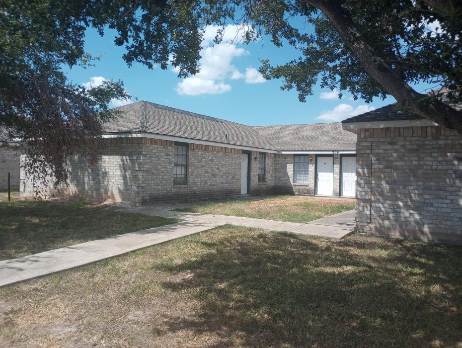 Lone Star Roofing N Solar - McAllen, TX