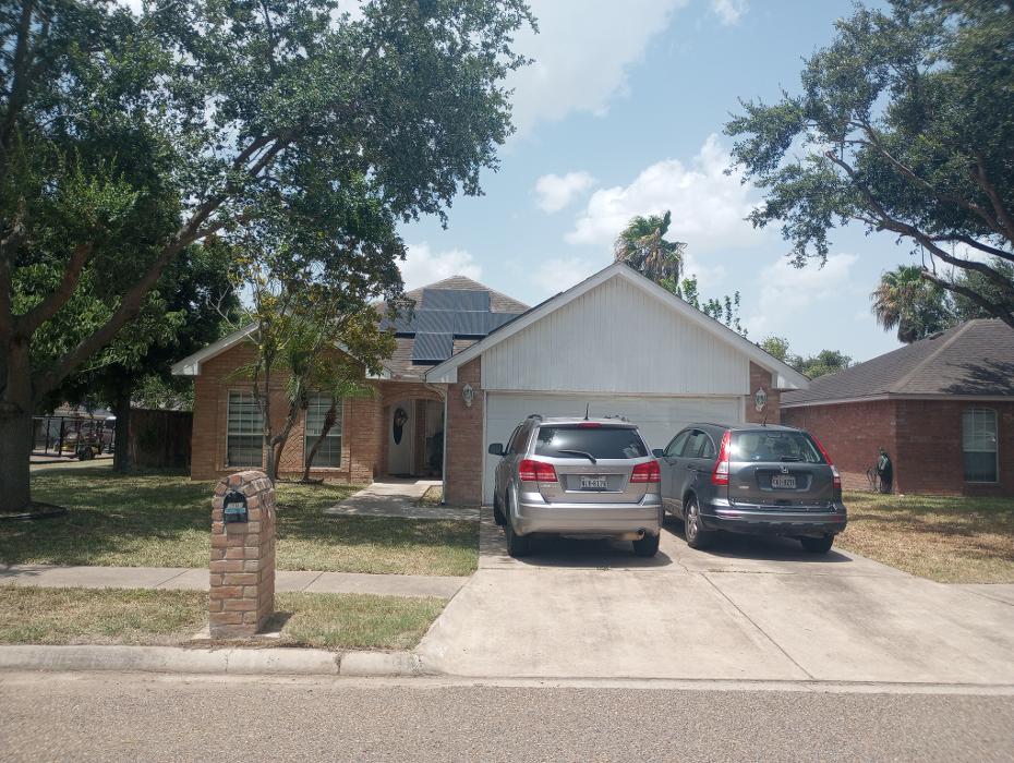 Lone Star Roofing N Solar - McAllen, TX