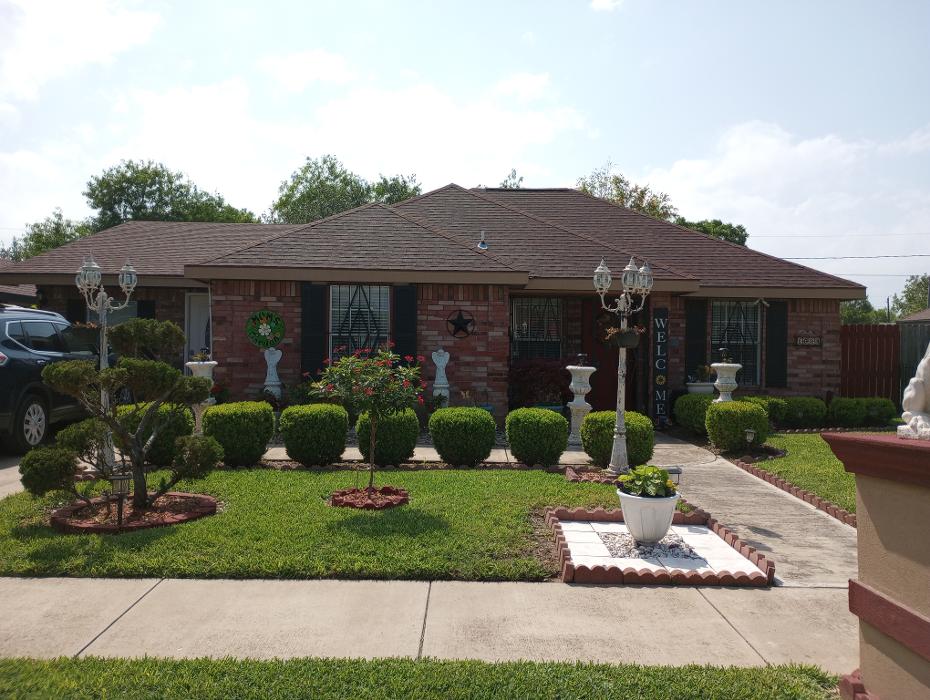 Lone Star Roofing N Solar - McAllen, TX