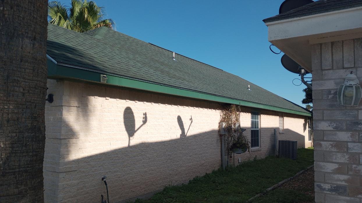 Lone Star Roofing N Solar - McAllen, TX