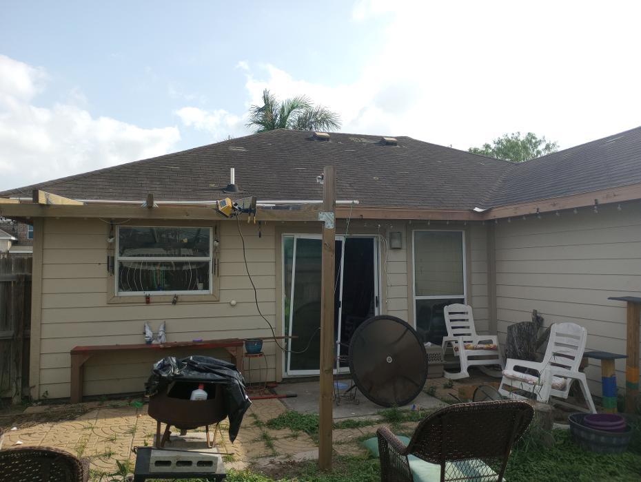 Lone Star Roofing N Solar - McAllen, TX