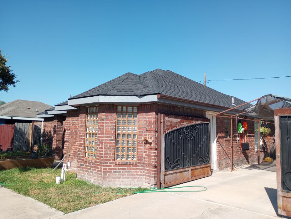Lone Star Roofing N Solar - McAllen, TX