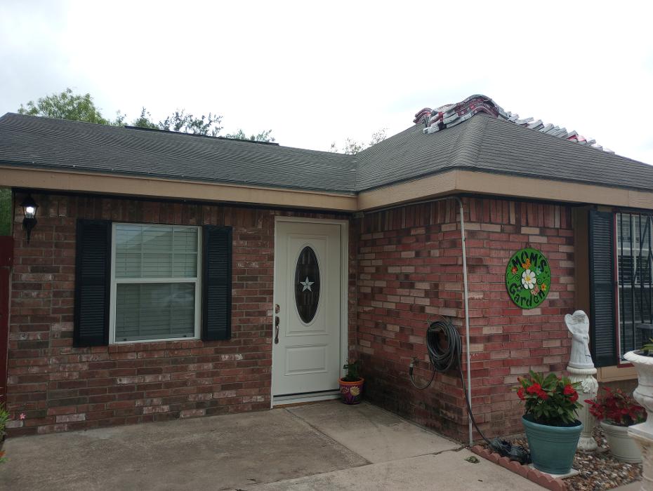 Lone Star Roofing N Solar - McAllen, TX