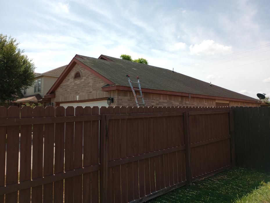 Lone Star Roofing N Solar - McAllen, TX