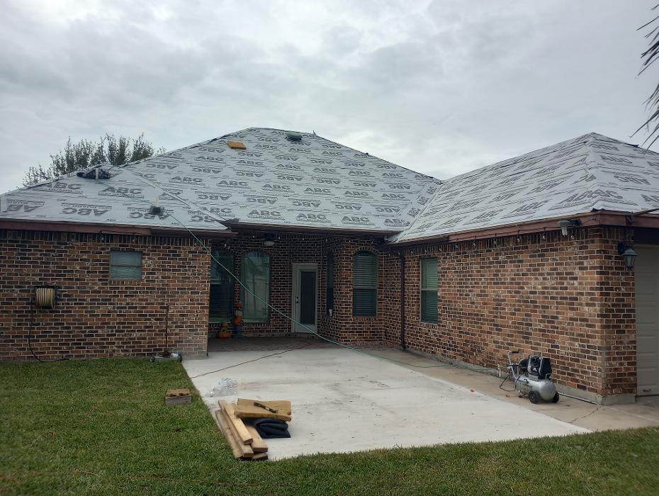 Lone Star Roofing N Solar - McAllen, TX