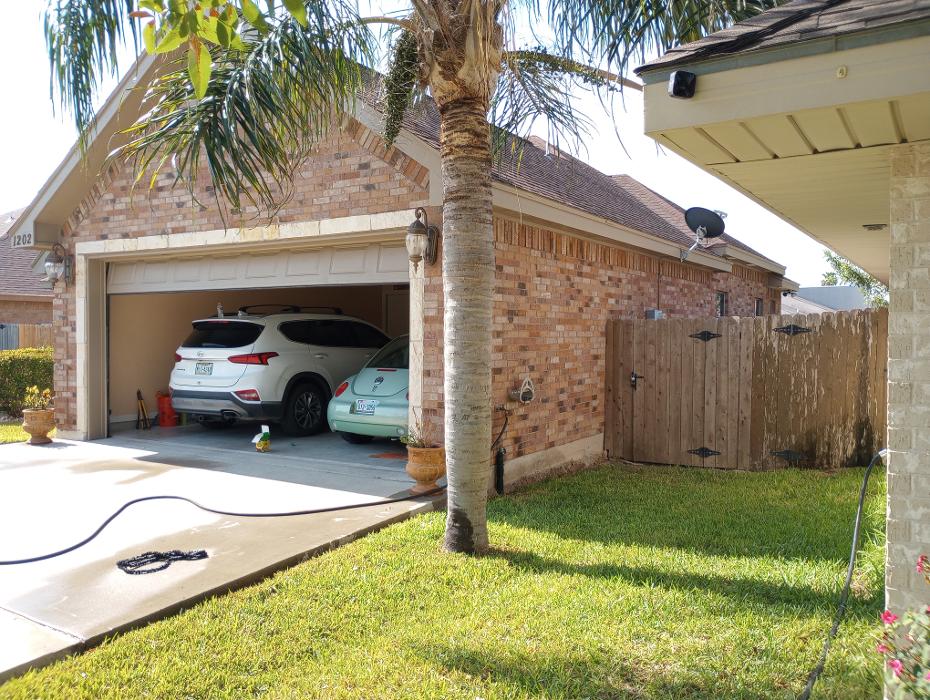 Lone Star Roofing N Solar - McAllen, TX