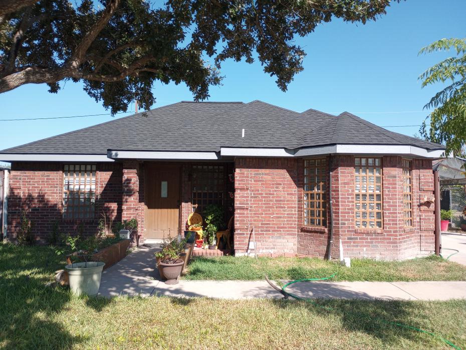 Lone Star Roofing N Solar - McAllen, TX