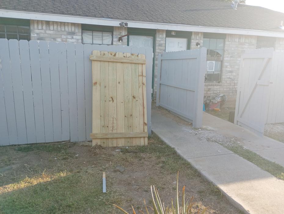 Lone Star Roofing N Solar - McAllen, TX