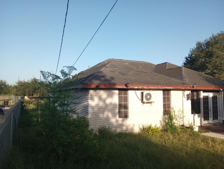 Lone Star Roofing N Solar - McAllen, TX