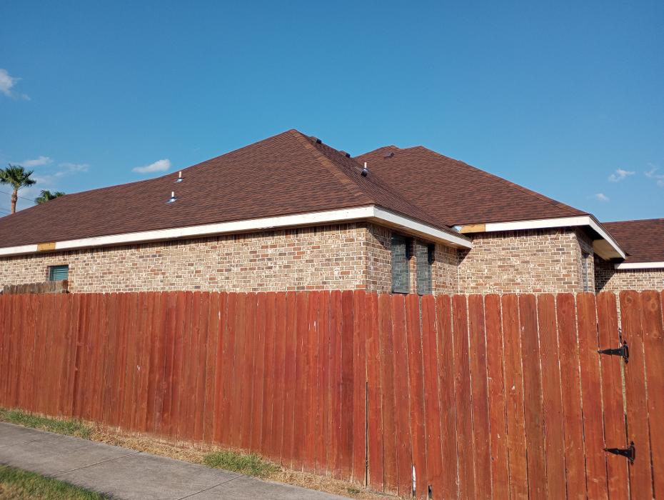 Lone Star Roofing N Solar - McAllen, TX