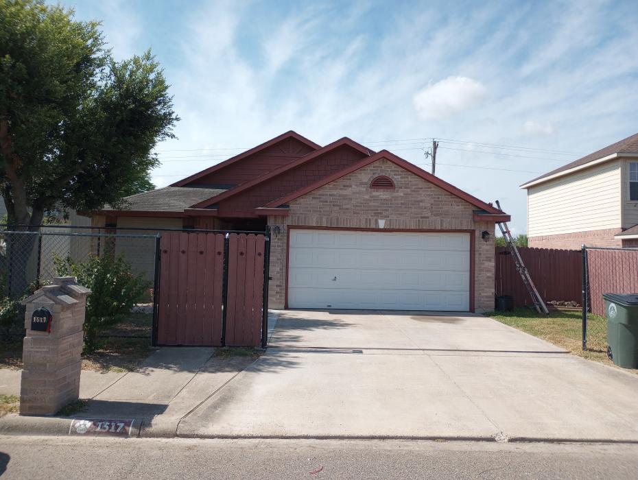 Lone Star Roofing N Solar - McAllen, TX