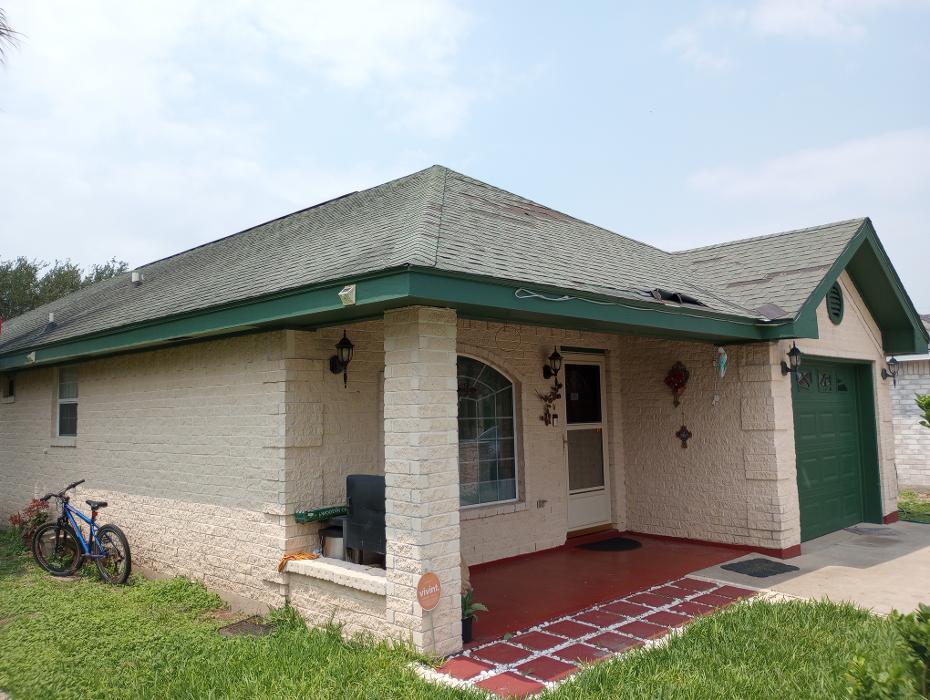 Lone Star Roofing N Solar - McAllen, TX