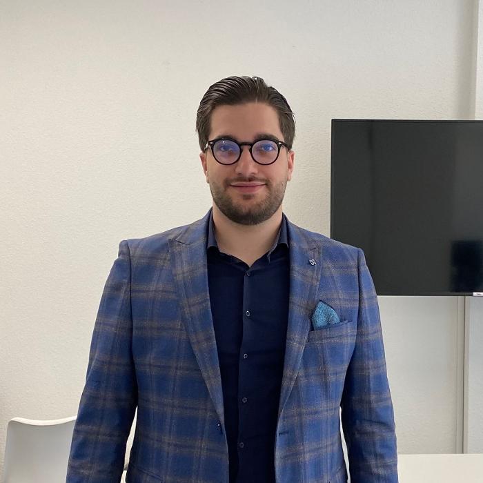 ERGO Hauptagentur Tom Stijakovic, Schönbergstraße in Gundelfingen