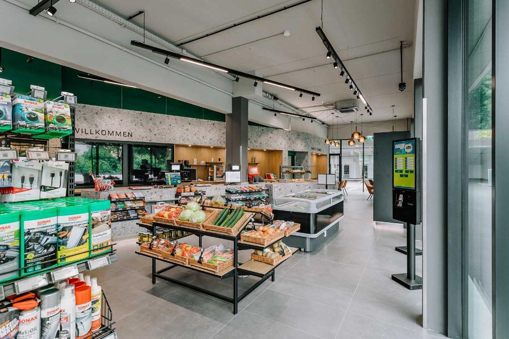 bp, Sterneckstraße in Salzburg